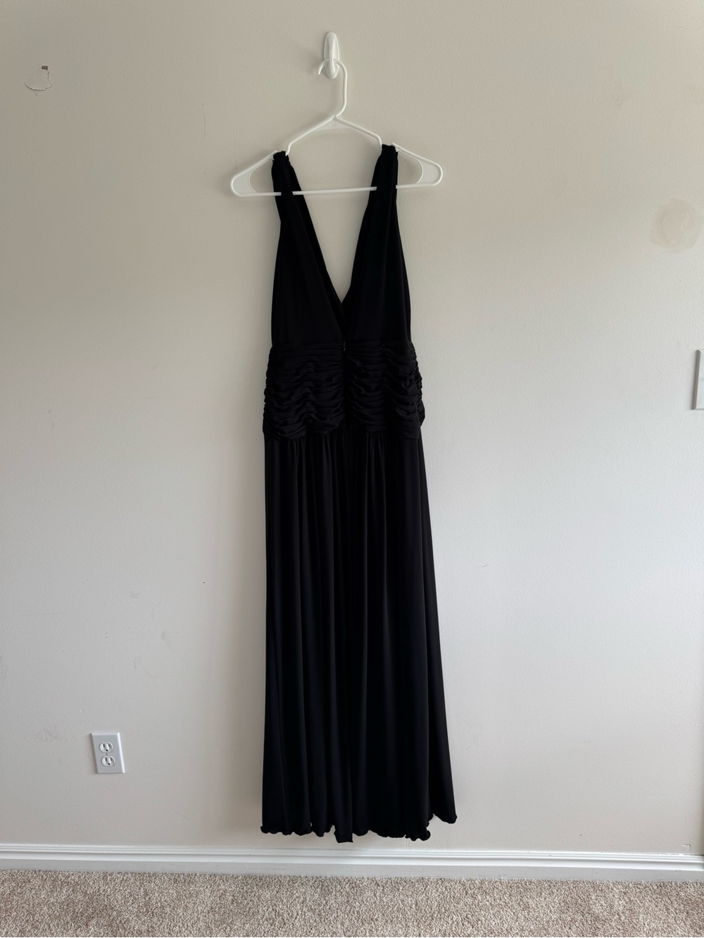 BCBGMaxAzria Black Deep V Ruched Waist Maxi Dress